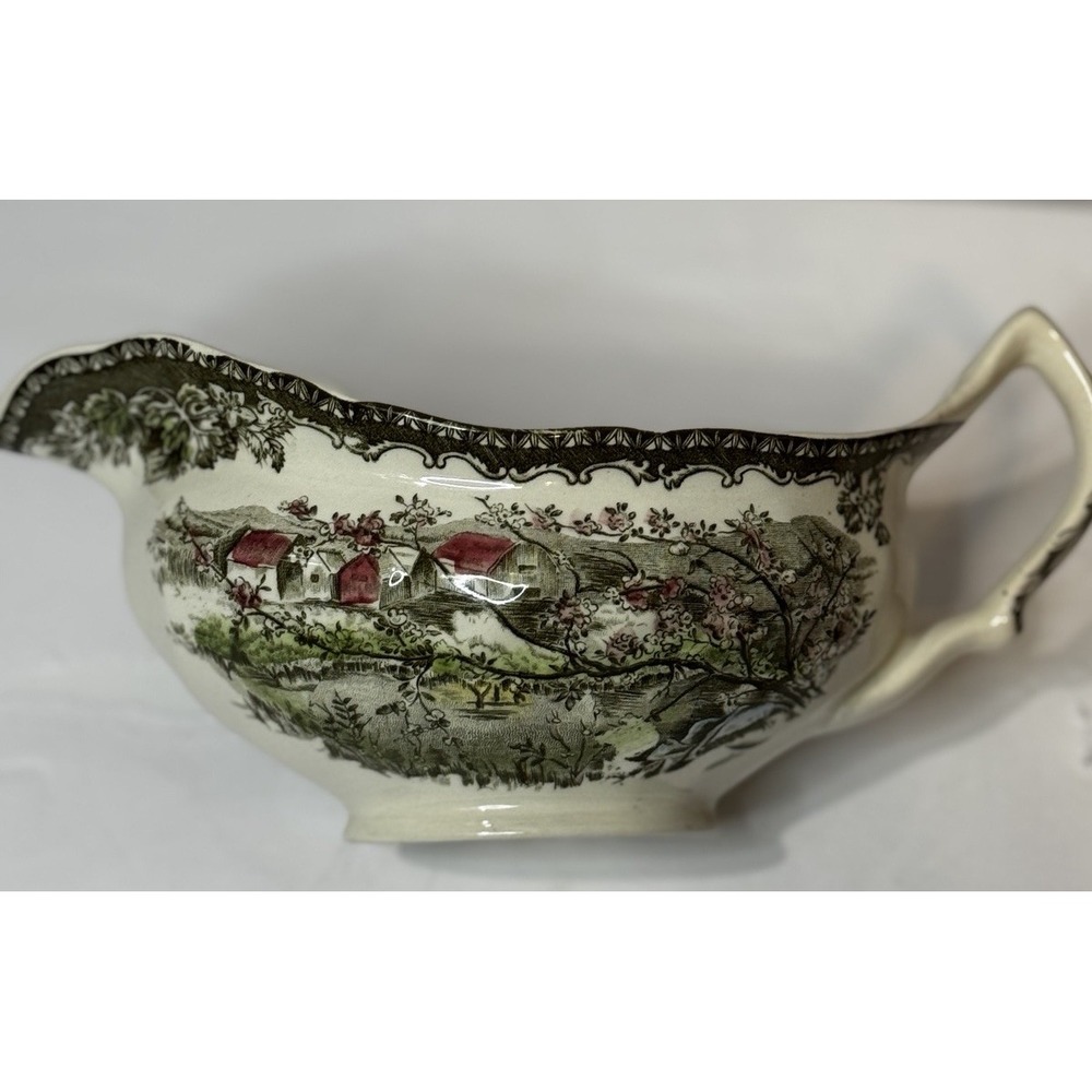 Johnson Brothers The Friendly Village Gravy‎ Boat Apple Orchard